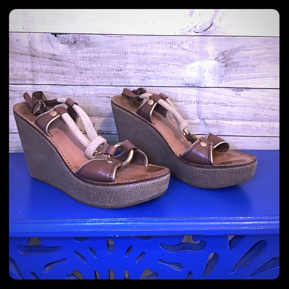 Pre Loved Miu Miu Wedges 🤩
